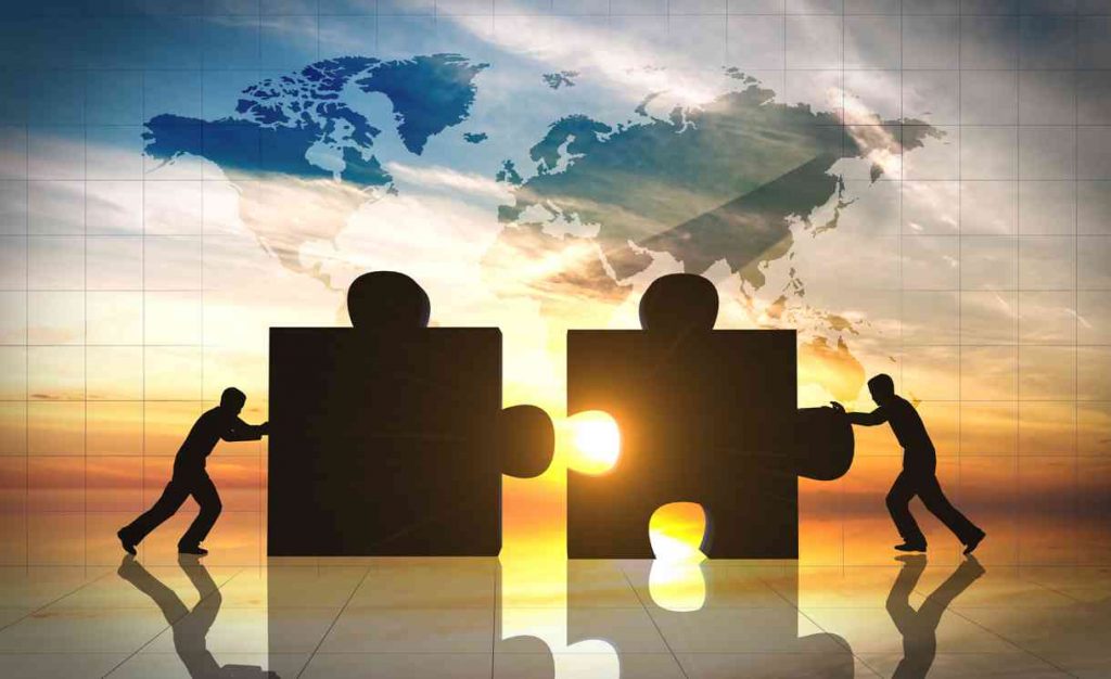 Pieces to form business partnerships