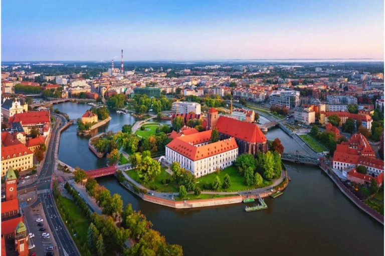 Wroclaw, Poland high life expectancy and income on par with Rhode Island